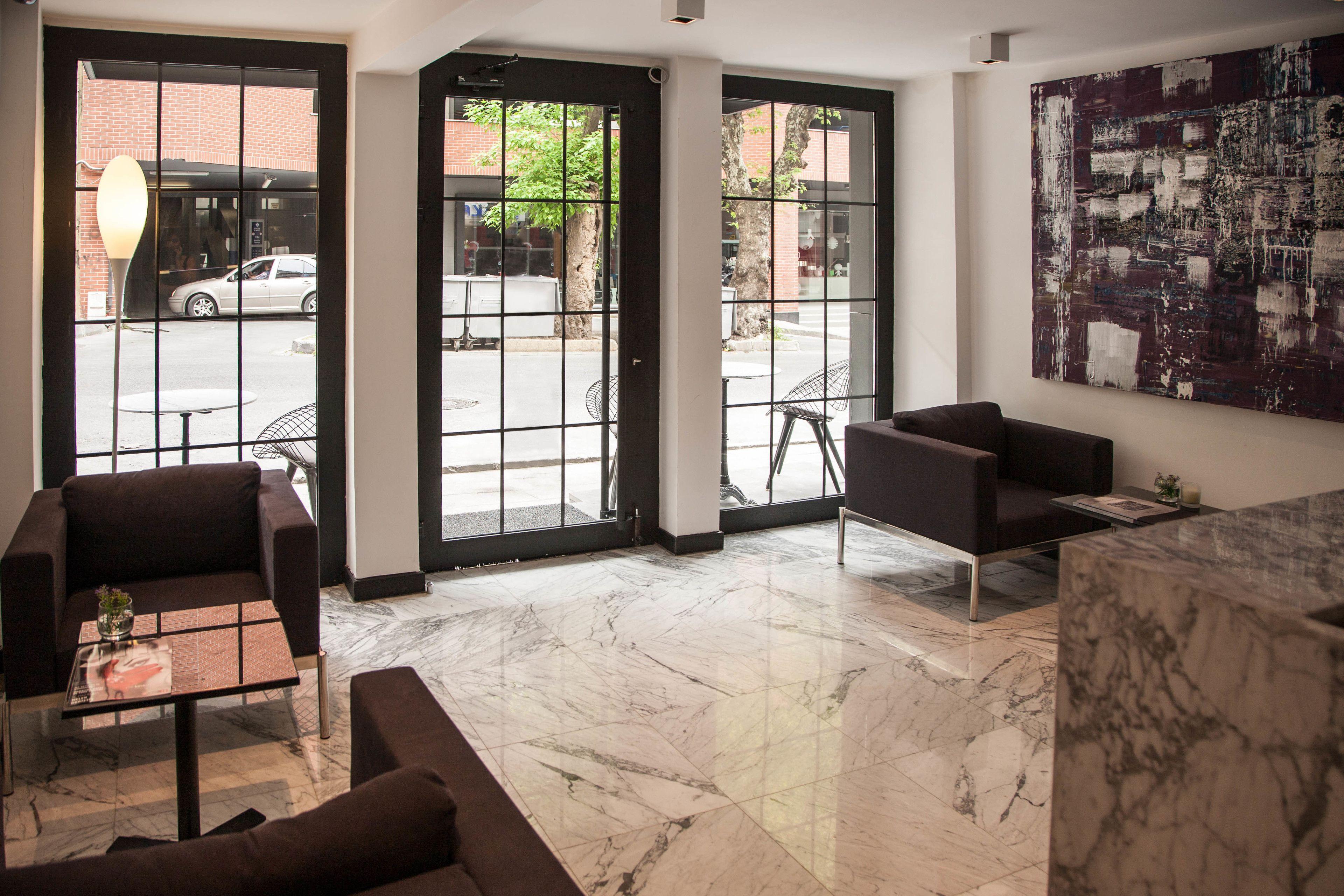 The Capital Suites — Photos 1